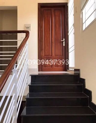 cần tiền bán biệt thự góc 2 mặt tiền có tầng hầm sadeco trung sơnchchủ