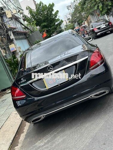 Mercedes Benz C200 - 56000 km model 2020