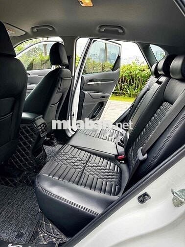 Kia Sonet 2025 Luxury 1.5 AT - 2000 km