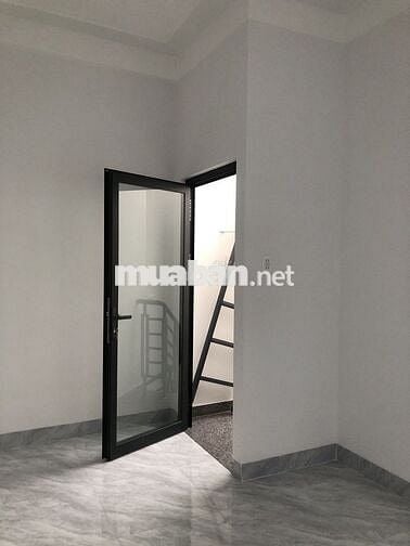 nhà hẻm trần hưng đạo 110. cách bệnh viện thành phố 10m