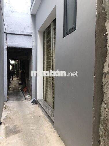 nhà hẻm trần hưng đạo 110. cách bệnh viện thành phố 10m