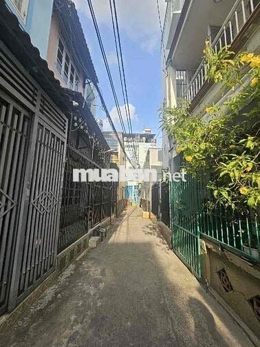 Bán Nhà 110m2, đường Sơn Kỳ, quận Tân Phú, Hẻm 3m, 2 tầng BTCT