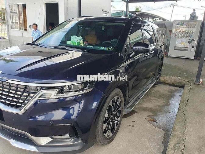 Kia Carnival 2022 2.2D Signature 7 ghế cần bán