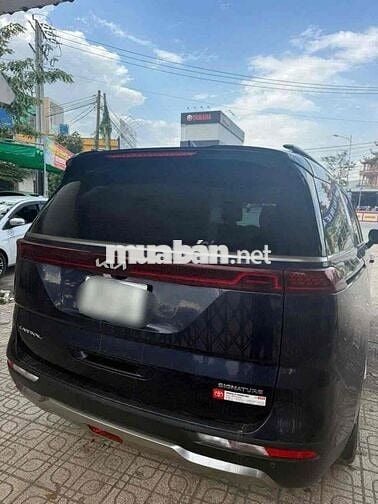 Kia Carnival 2022 2.2D Signature 7 ghế cần bán