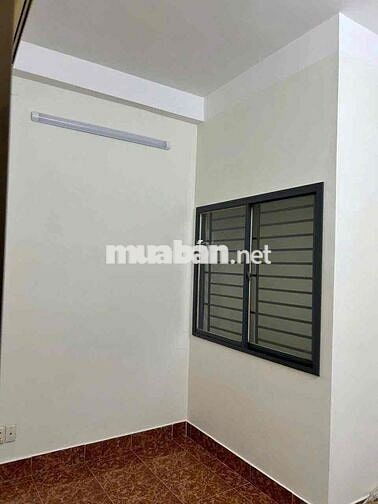 🏠🏠NHÀ THUÊ HẺM CMT8 5PN 3WC GIÁ CHỈ 16TRIỆU NHÀ TRỐNG SẴN SẠCH SẼ