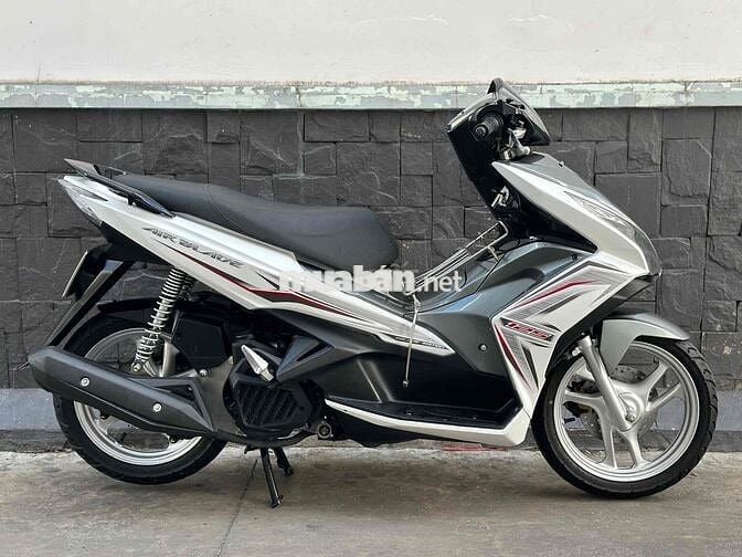 Airblade 125 mẫu 2015 9chủ bstp ít đi máy zin100%