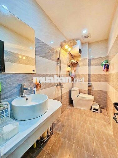 GIẢM CHÀO ! CẦU GIẤY 34m2, GIÁ CHỈ 6.25 TỶ, GẦN PHỐ, 2 THOÁNG, Ở SƯỚNG