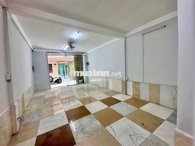 NHÀ THUÊ MẶT TIỀN HẺM HOÀNG SA TRỆT 2 LẦU 2PN 3WC NHÀ ĐẸP SẠCH SẼ