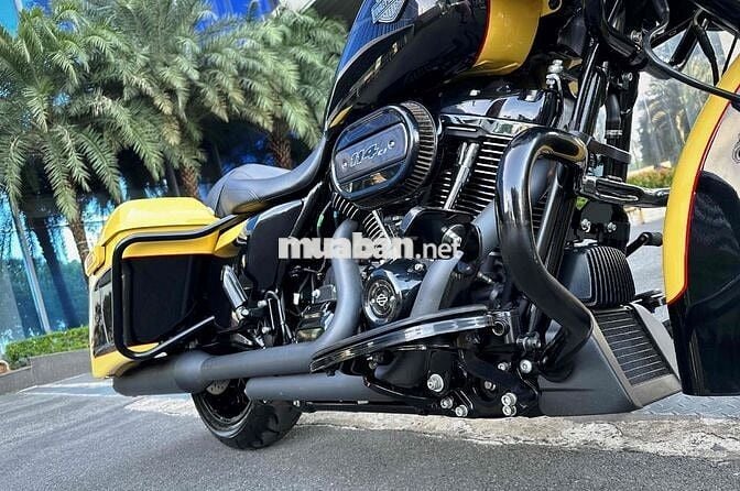 HD Road Glide 114Ci 6/2024 ( Màu Vàng Siêu Hiếm )