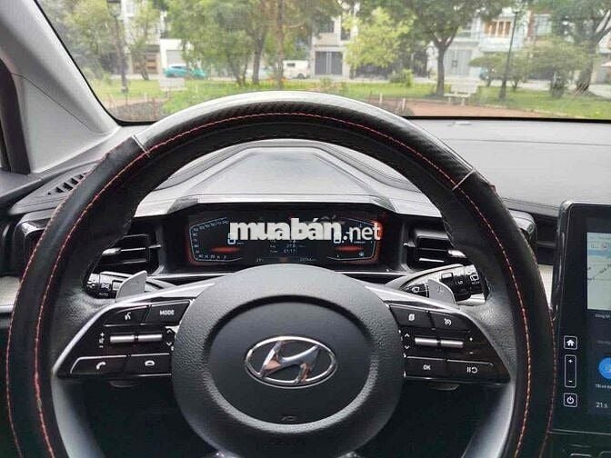 Hyundai Custin 2024 Tiêu Chuẩn 1.5T - 20000 km