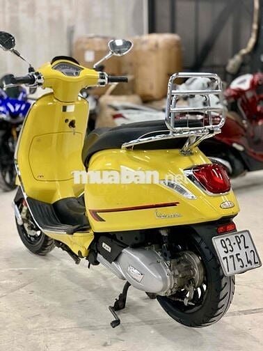 Vespa Sprint 125 2021 vàng đẹp, biển 93 chính chủ