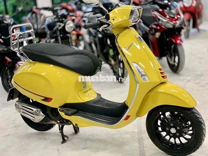 Vespa Sprint 125 2021 vàng đẹp, biển 93 chính chủ