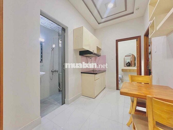 🆕🔥Cho thuê căn 2PN, hầm xe thang máy, gần phố ẩm thực Phan Xích Long