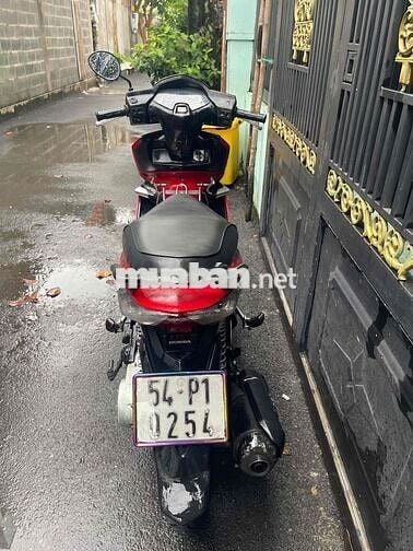 bán Honda airblade máy rất êm, giấy tờ đầy đủ