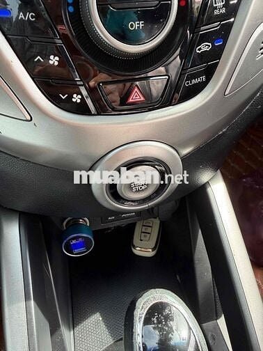 Hyundai Veloster 2011 1.6 GDI AT