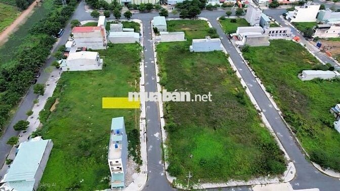 NGÂN HÀNG SIẾT NỢ, CẦN BÁN GẤP LÔ ĐẤT TRONG KDC TÂN ĐÔ, THƯƠNG LƯỢNG