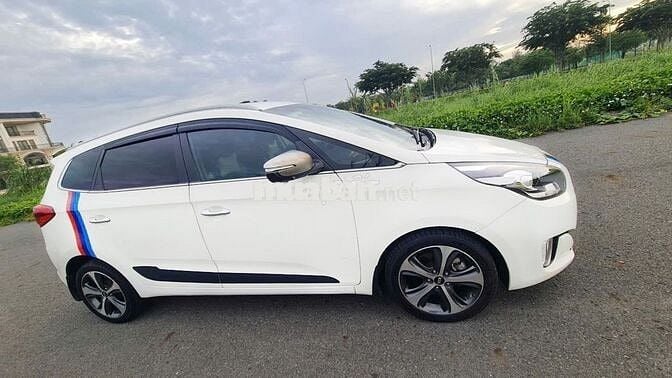 Bán xe Kia Rondo, đã lên nhiều đồ chơi