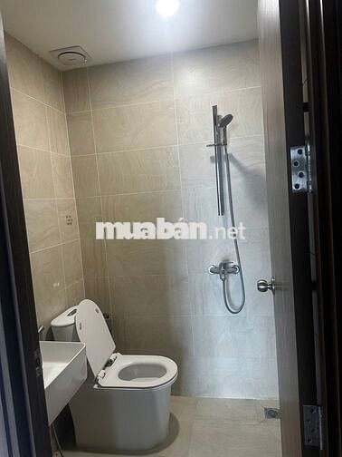 Bán lỗ căn hộ 2pn2wc 65m2 opal skyline giá chỉ 1tỷ9