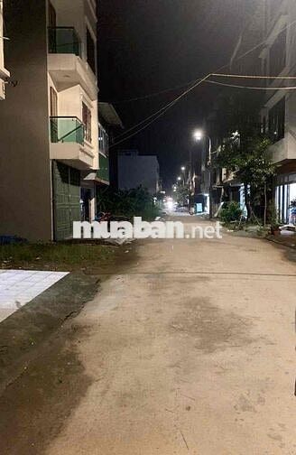 Đất chỉnh chủ, bán cho ai thiện chí