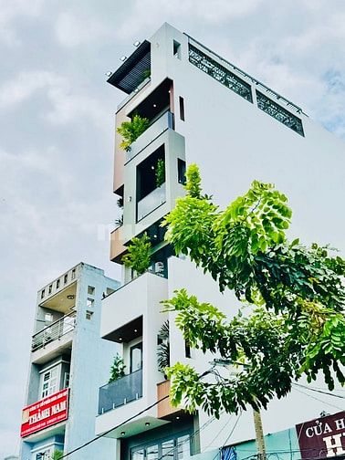 Bán nhà mặt tiền đẹp 5 tầng 549A Tân Sơn P12 Gò Vấp (THANG MÁY 650kg