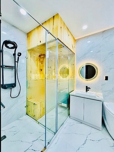 Bán nhà mặt tiền đẹp 5 tầng 549A Tân Sơn P12 Gò Vấp (THANG MÁY 650kg