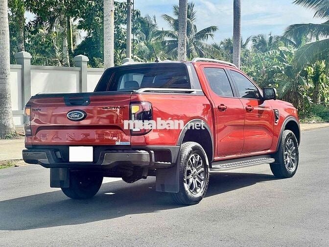 Ford Ranger Wildtrak 2024 4X4 AT - 38.000km - Hãng