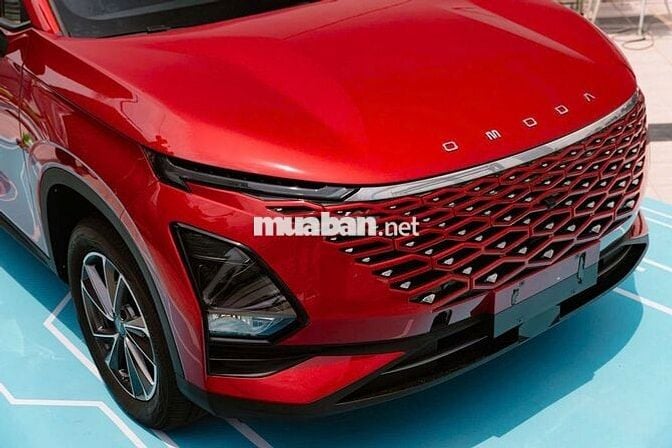 OMODA C5 - Đỏ ruby - 1.5 Tubo 2025 chưa lăn bánh