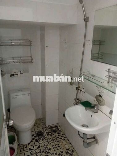 Cho thuê nhà nguyên căn 4tr/tháng quận 12 Q.12 kế đài liệt sĩ