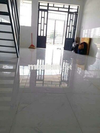 Cho thuê nhà nguyên căn  thoáng mát, yên tĩnh. Gần chung cư Picity.