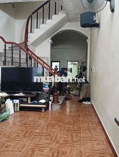 Bán nhanh nhà Hoàng Mai 60m, ngõ ba gác, sđcc, giá nhỉnh 6 tỷ