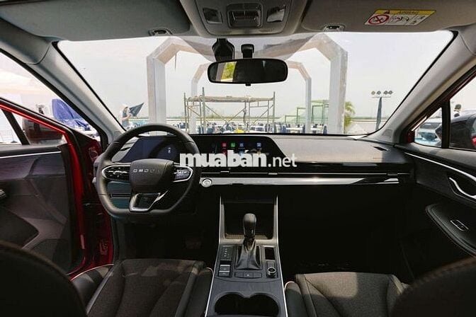 OMODA C5 - Đỏ ruby - 1.5 Tubo 2025 chưa lăn bánh