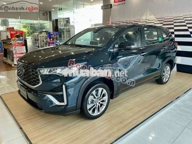 Toyota Innova Cross HEV 2.0 CVT 2025