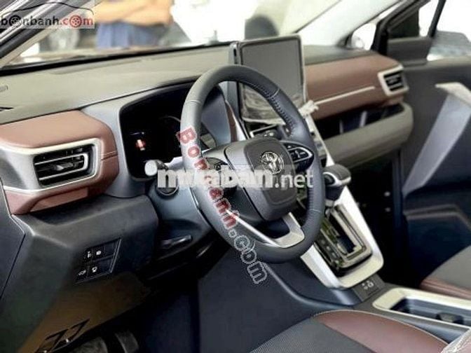 Toyota Innova Cross HEV 2.0 CVT 2025