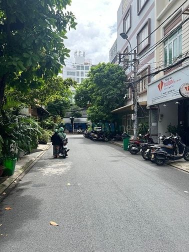 💥 Cho thuê nhà Nguyễn Minh Hoàng( K300) 5x16m. 1T2L ST chỉ 27tr/th