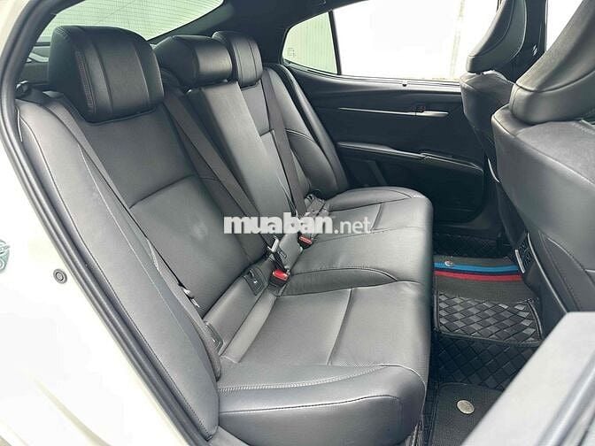 Toyota Camry Sx 2025 2.0Q - 1000 km Siêu Lướt