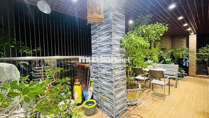 Penthouse 2 tầng, 4PN, 2VS, 339m2, View Hồ Thiên Văn Học, Hà Đông