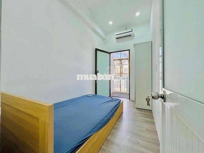 TRỐNG LẠI 2PN BAN CÔNG GIÁ HẠT DẺ NGAY TRUNG TÂM BÌNH THẠNH