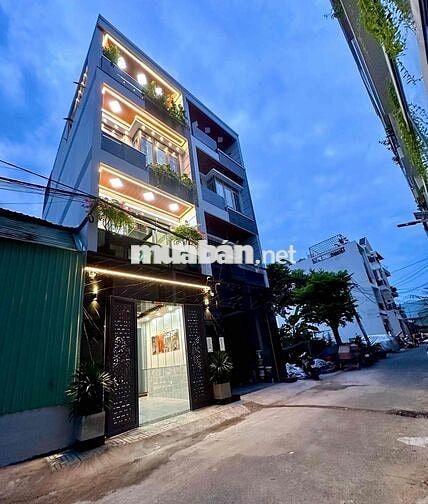 NHÀ ĐẸP MÊ LY ĐẦY ĐỦ CÔNG NĂNG XE HƠI NGỦ TRONG NHÀ