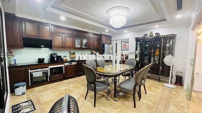 Penthouse 2 tầng, 4PN, 2VS, 339m2, View Hồ Thiên Văn Học, Hà Đông