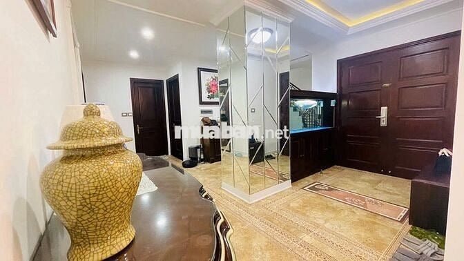 Penthouse 2 tầng, 4PN, 2VS, 339m2, View Hồ Thiên Văn Học, Hà Đông
