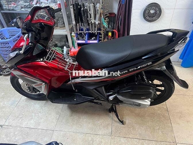 ab125 đỏ đen.chính chủ ký giấy..
