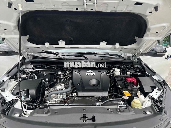 Mitsubishi Triton 2023 4x4 MT