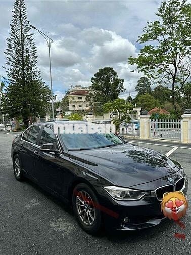 BMW 320i 2013 Dkld 2014- 115000 km