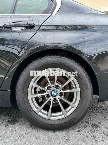 BMW 320i 2013 Dkld 2014- 115000 km