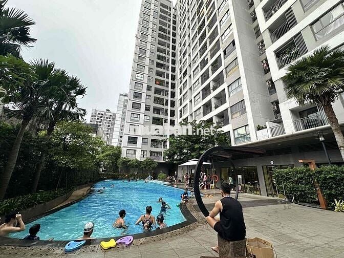 Cho thuê 1PN riêng, 1WC full nội thất ở ngay nhà mới Botanica Premier
