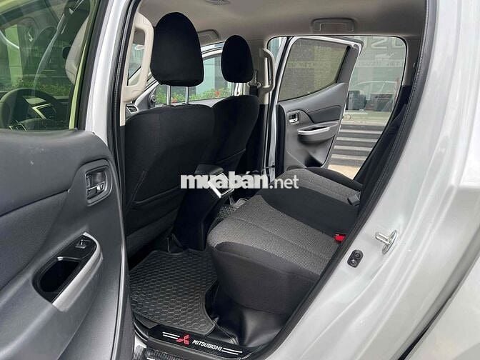 Mitsubishi Triton 2023 4x4 MT