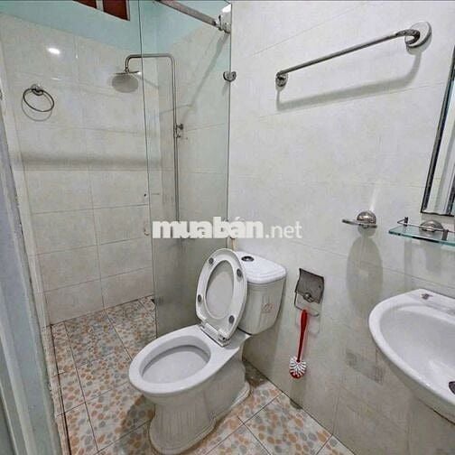 Nhà mới sạch 4,5 x 12m 2pn_2wc gần trường học GTVT