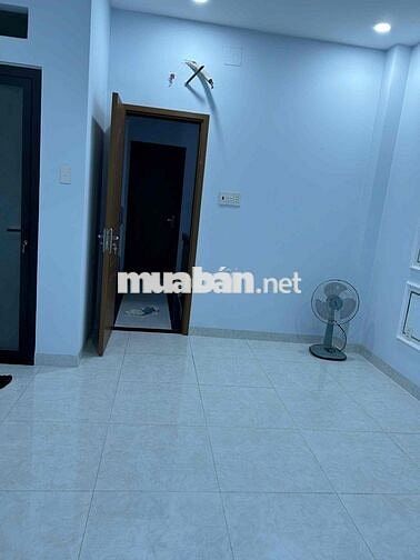 STUDIO MỚI XÂY BAN CÔNG THOÁNG RỘNG 28M2 MẶT TIỀN LỚN AN NINH CAO