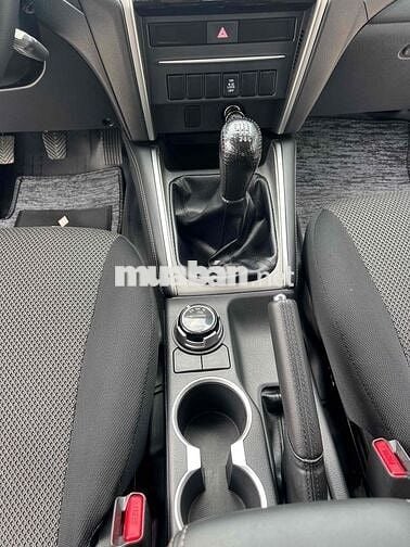 Mitsubishi Triton 2023 4x4 MT