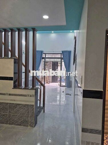 Nhà mới sạch 4,5 x 12m 2pn_2wc gần trường học GTVT